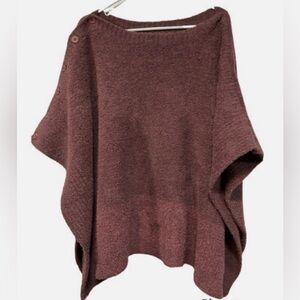 Barefoot Dreams CozyChic Coastline Poncho Comfy Mulberry Berry OS Buttons